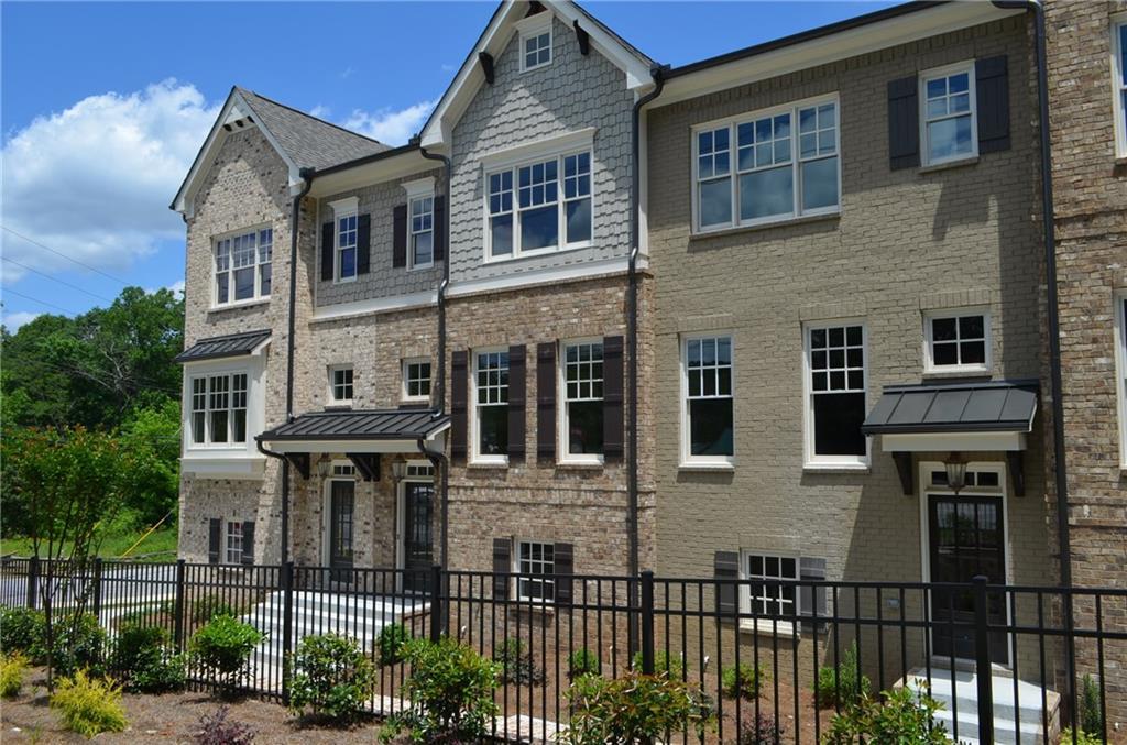 4006 Chastain Preserve Way, Atlanta, GA 30342