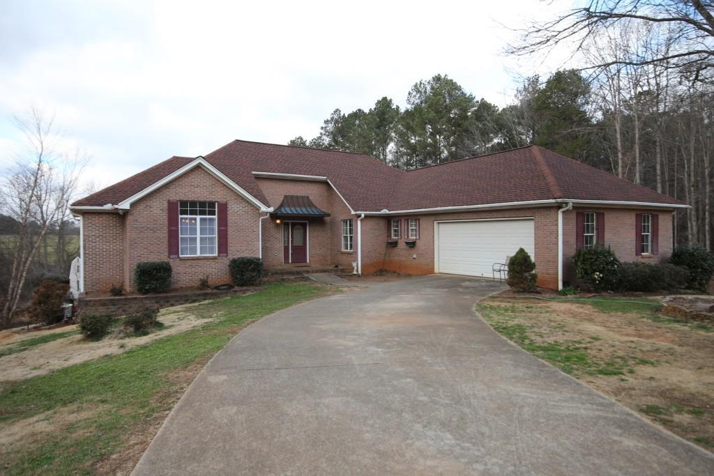 564 Mccready Dr., Dallas, GA 30157