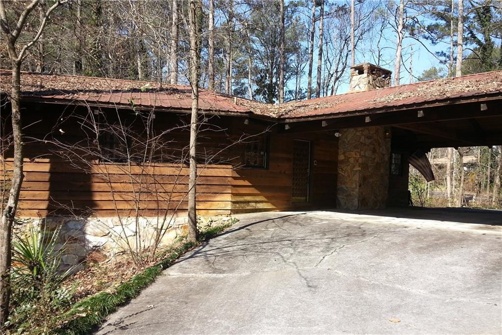 3568 Lake Dr., Smyrna, GA 30082