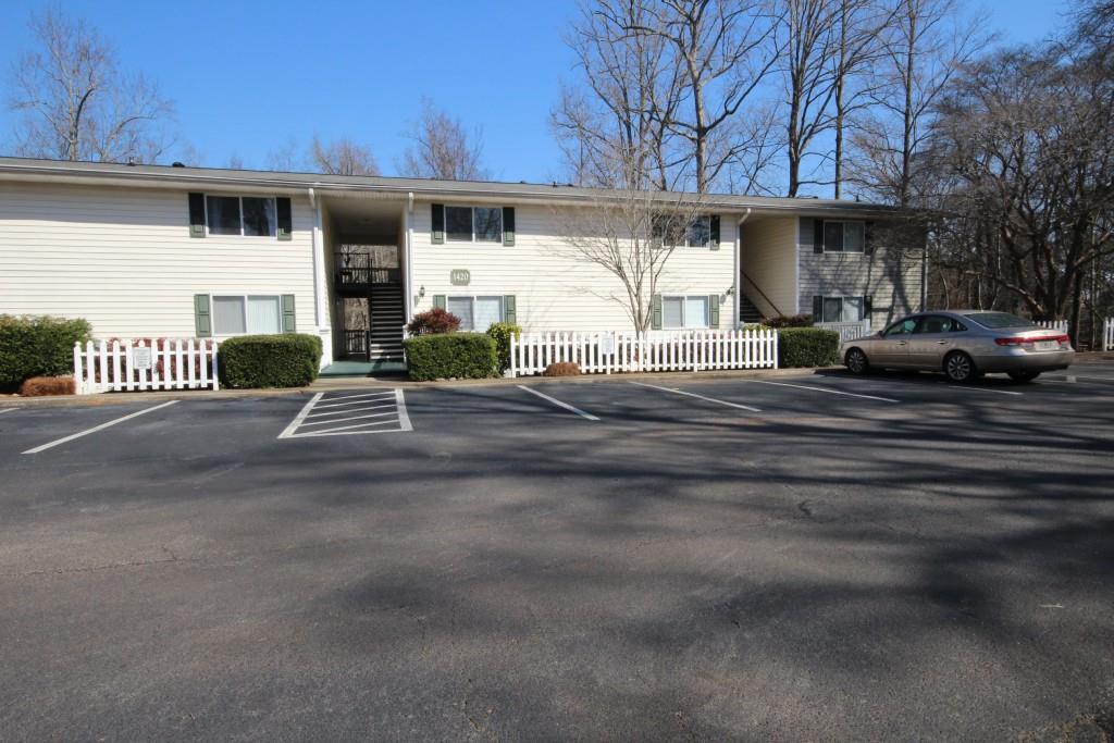 1420 Foxhall Ln. #18, Atlanta, GA 30316