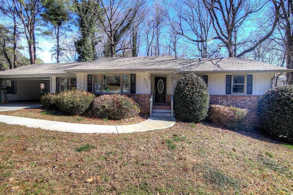 2707 Lake Erin Dr., Tucker, GA 30084