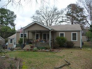 735 Scott Cir., Decatur, GA 30033