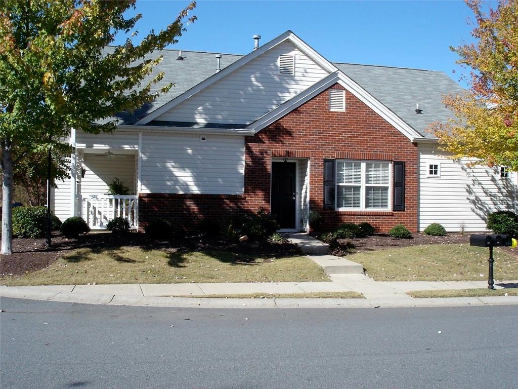 671 W Oaks Dr., Woodstock, GA 30188