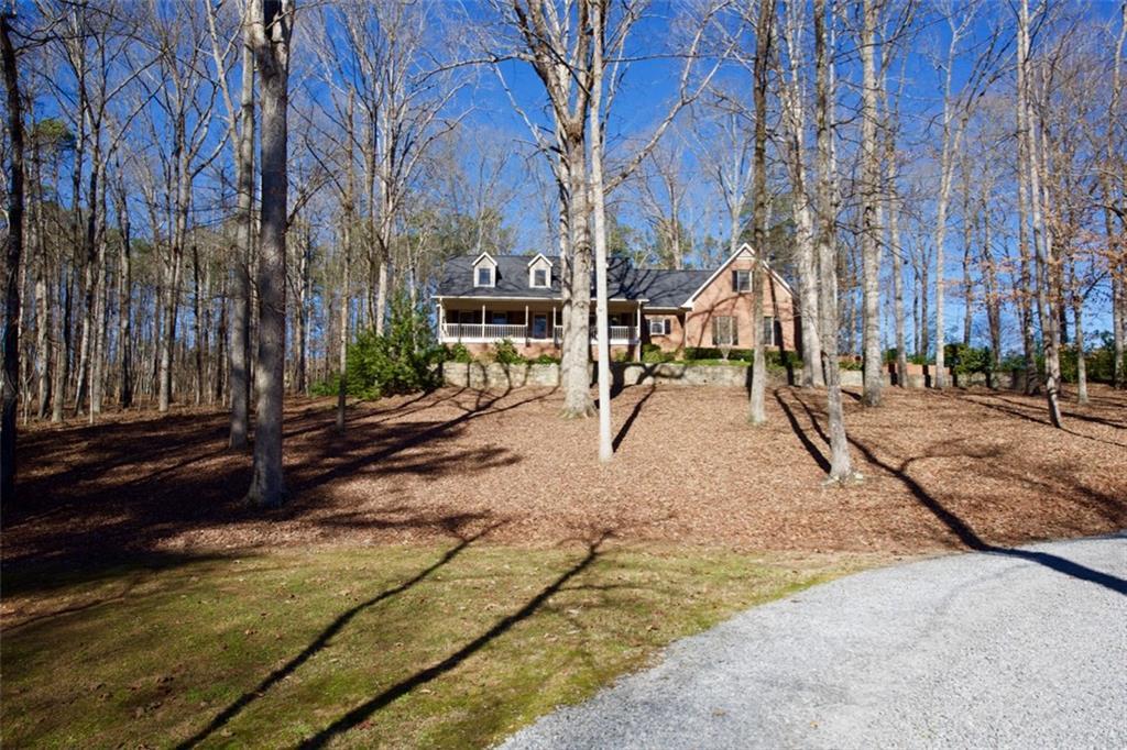 545 Dobbs Rd., Woodstock, GA 30188
