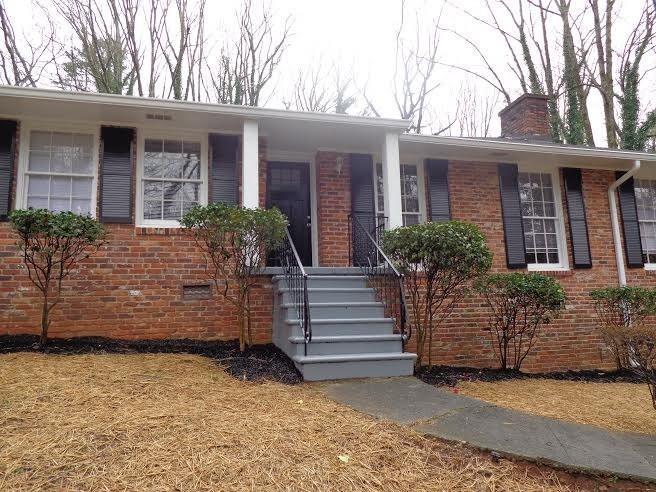 2096 W Cedar Ln., Atlanta, GA 30311