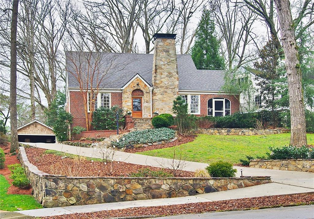 1824 Meadowdale Ave., Atlanta, GA 30306