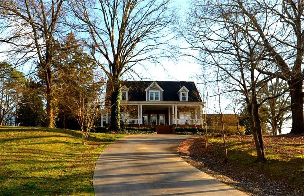 187 Lovebridge Rd., Calhoun, GA 30701