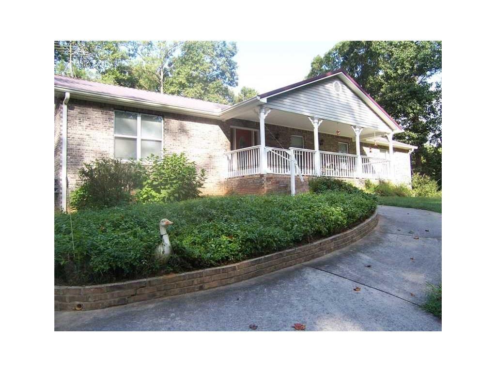 398 Matthews Rd., Adairsville, GA 30103