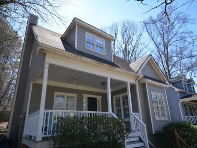 1574 Carroll Dr., Atlanta, GA 30318
