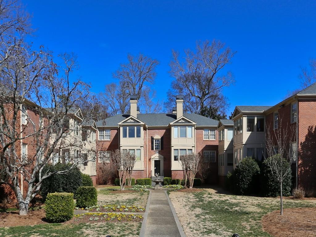 115 Peachtree Memorial Dr. #B3, Atlanta, GA 30309