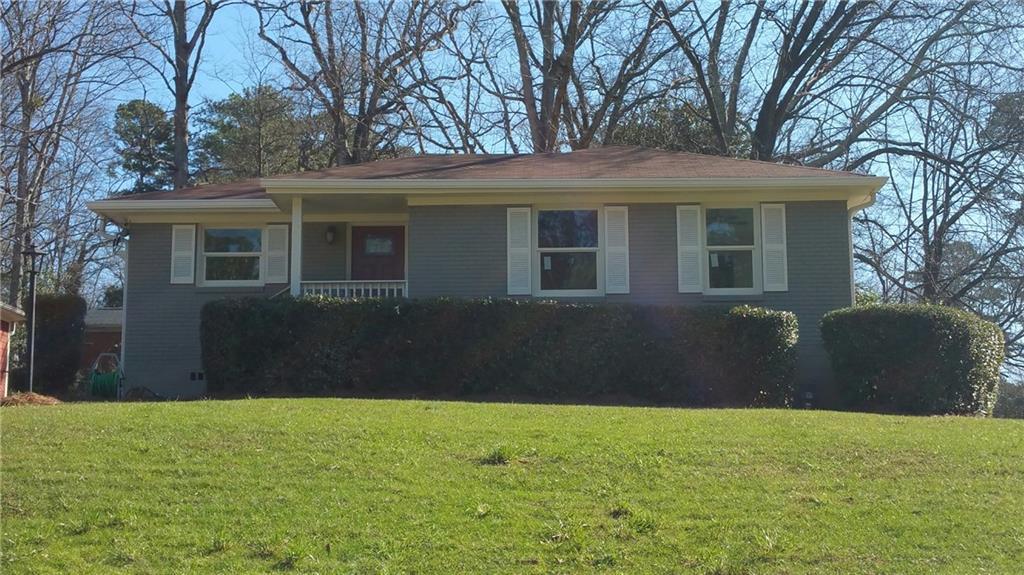 2070 Edgemore Dr., Atlanta, GA 30316