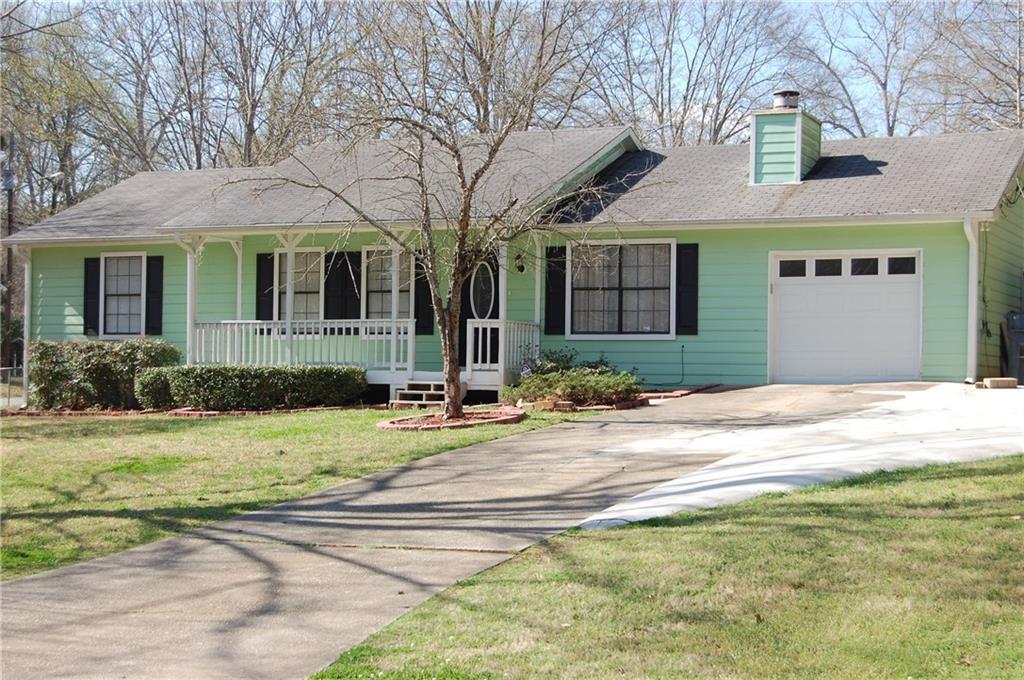 2957 Hillwood Dr., Lawrenceville, GA 30044