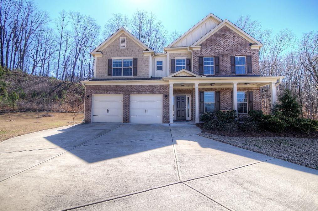 156 Manor Ln., Woodstock, GA 30188