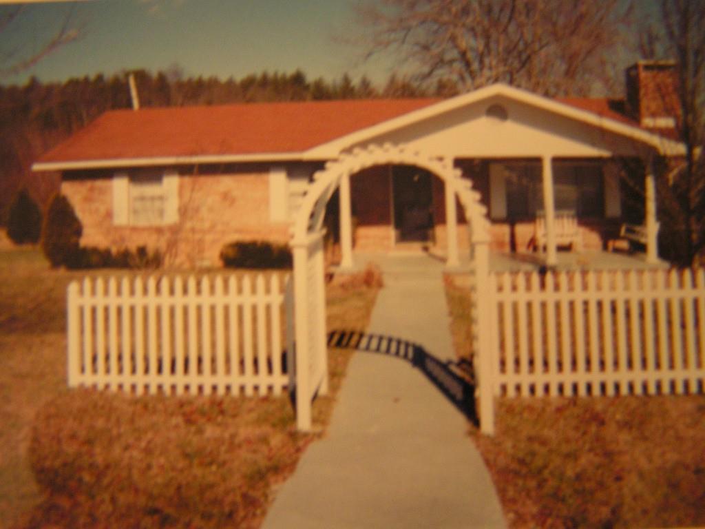 488 Jones Creek Rd., Blairsville, GA 30512