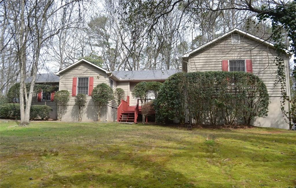 2554 Warwick Dr., Marietta, GA 30062