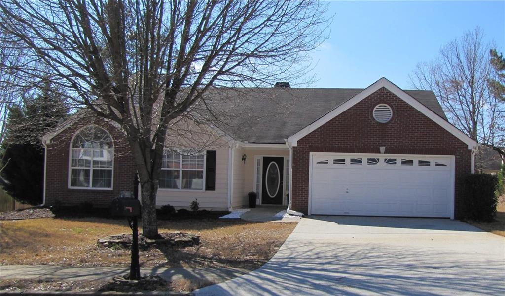 653 Bartow Dr., Dacula, GA 30019