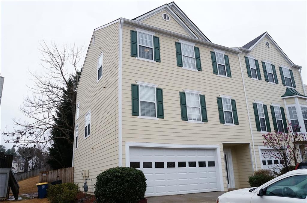 4369 Thorngate Ln., Acworth, GA 30101