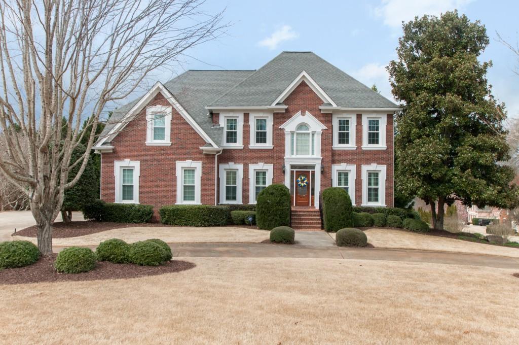 900 Augusta Cir., Woodstock, GA 30188