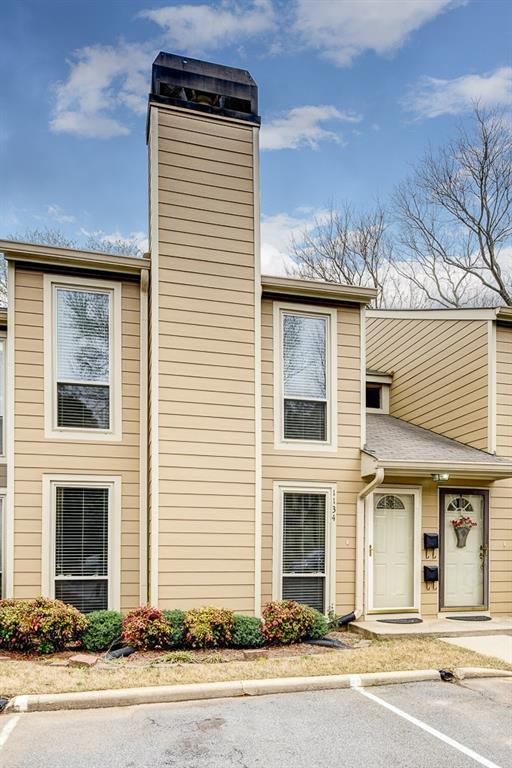 1134 Riverbend Club Dr., Atlanta, GA 30339
