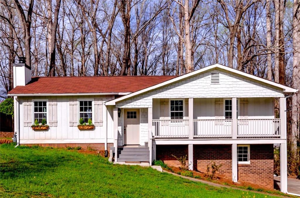 4274 Earney Rd., Woodstock, GA 30188