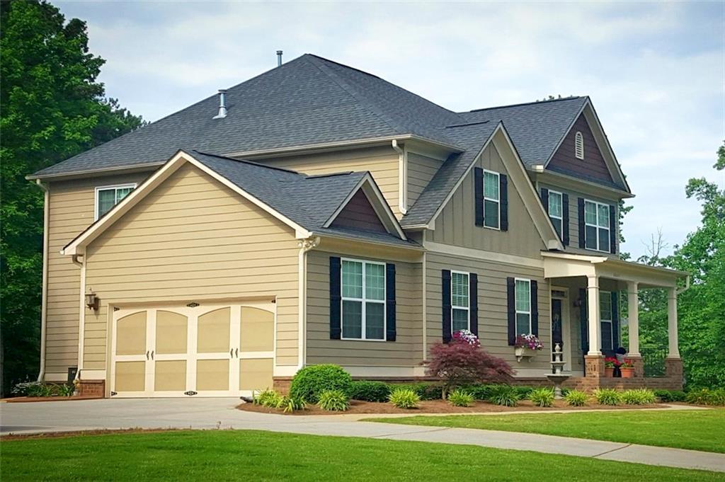 6605 Ashebrooke Dr., Douglasville, GA 30135
