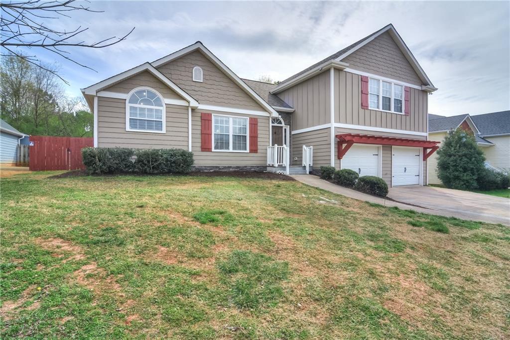2015 Spicers Ln., Woodstock, GA 30189