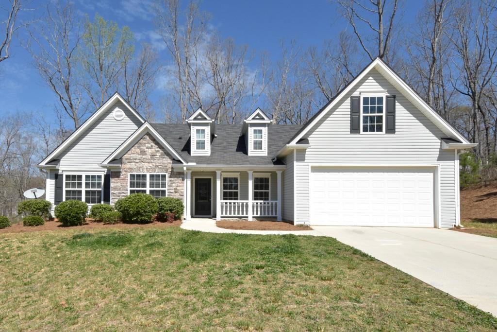 5172 Scenic View Rd., Flowery Branch, GA 30542