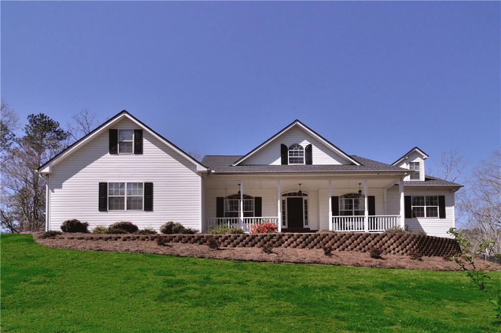 6142 Leming Dr., Acworth, GA 30102