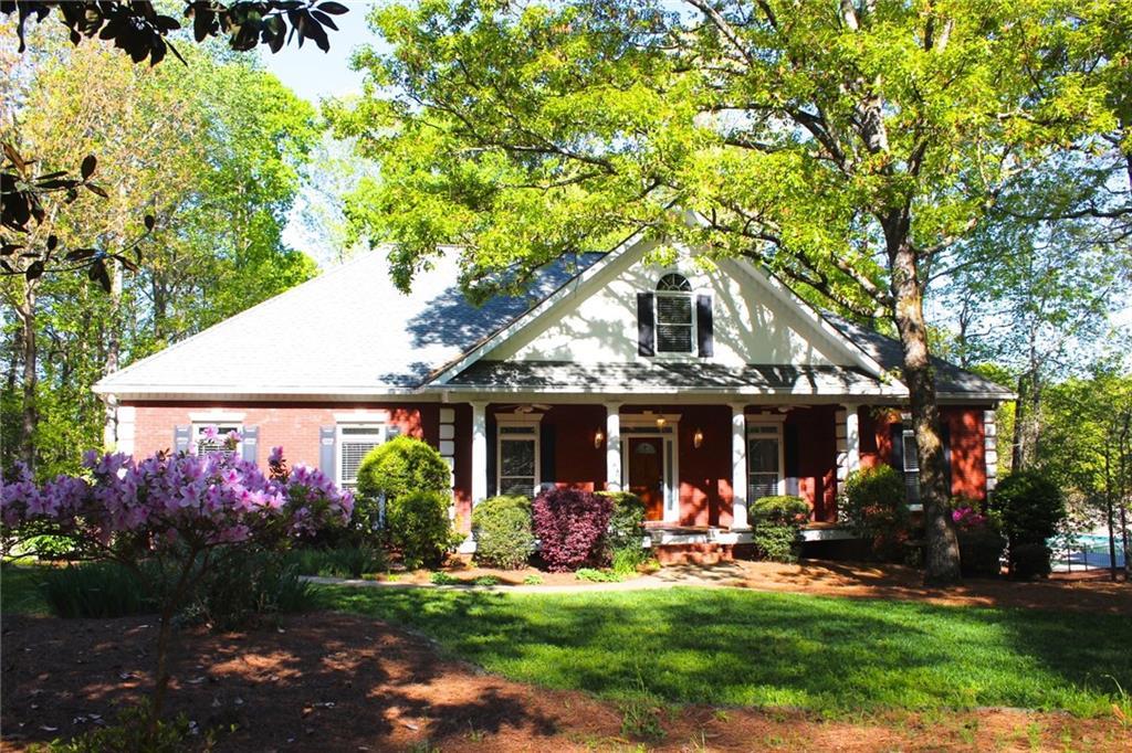 562 Transart Pkwy., Canton, GA 30114
