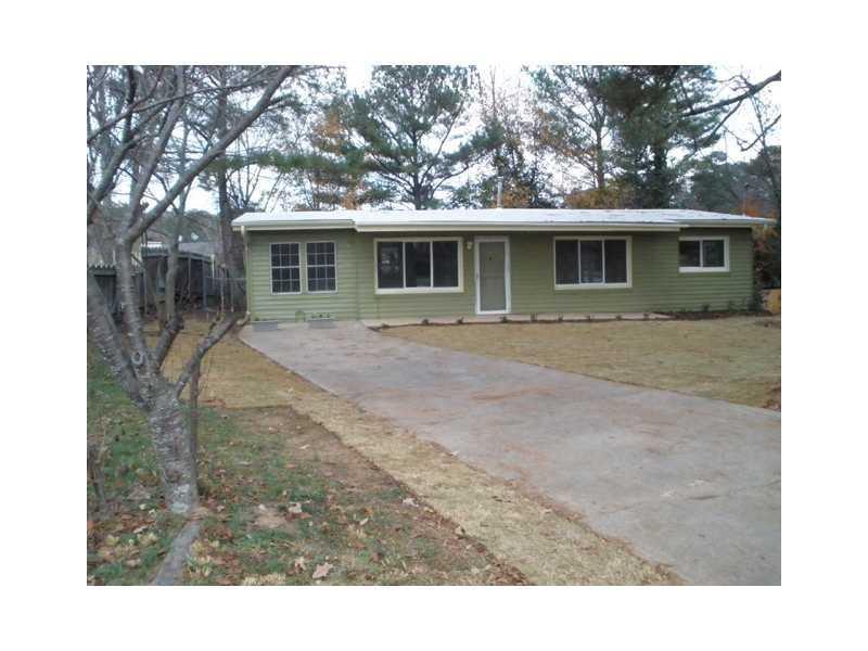 1067 Mclendon Dr., Decatur, GA 30033