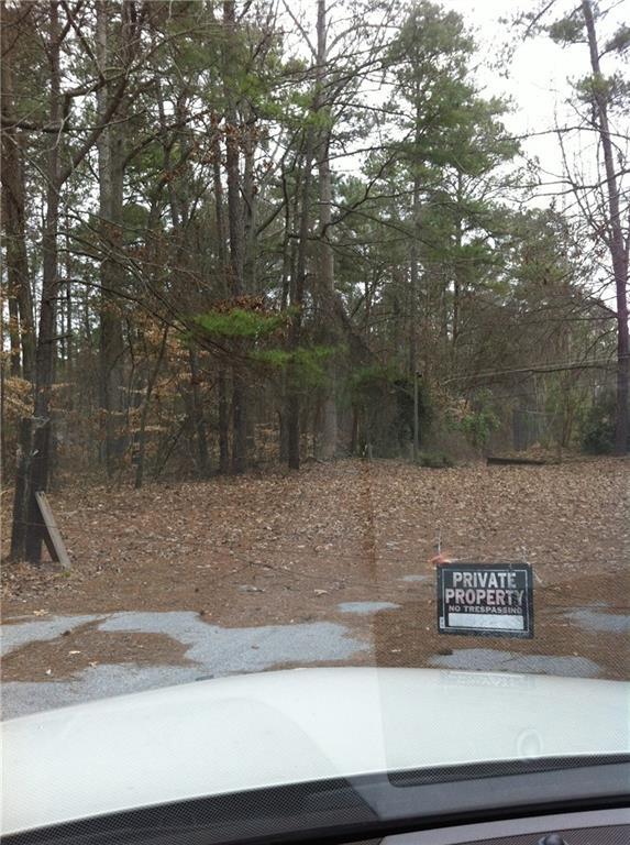 3064 S Rockbridge Rd., Stone Mountain, GA 30087