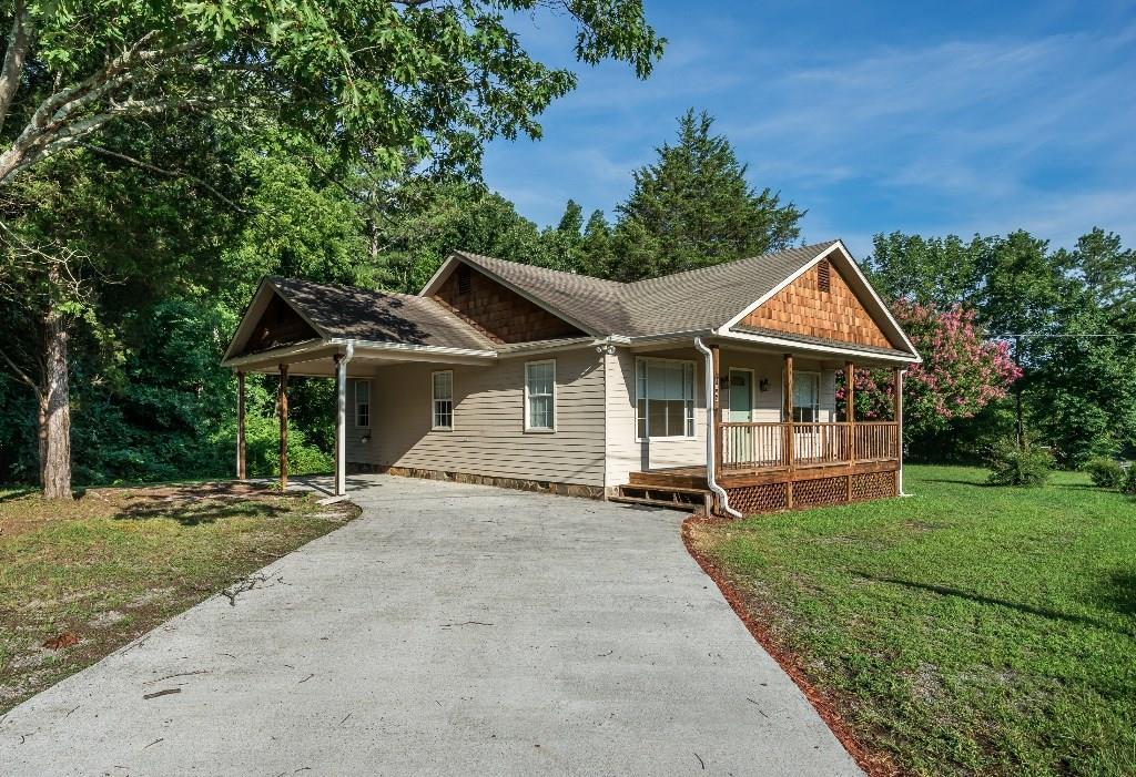 1043 Newtown Creek Loop, Calhoun, GA 30701