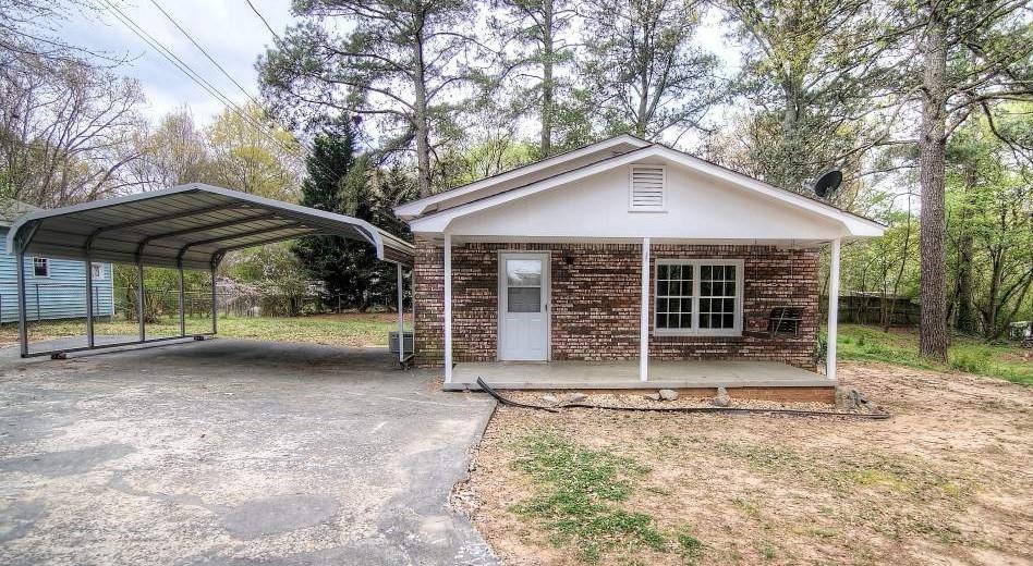 316 Second St., Woodstock, GA 30188