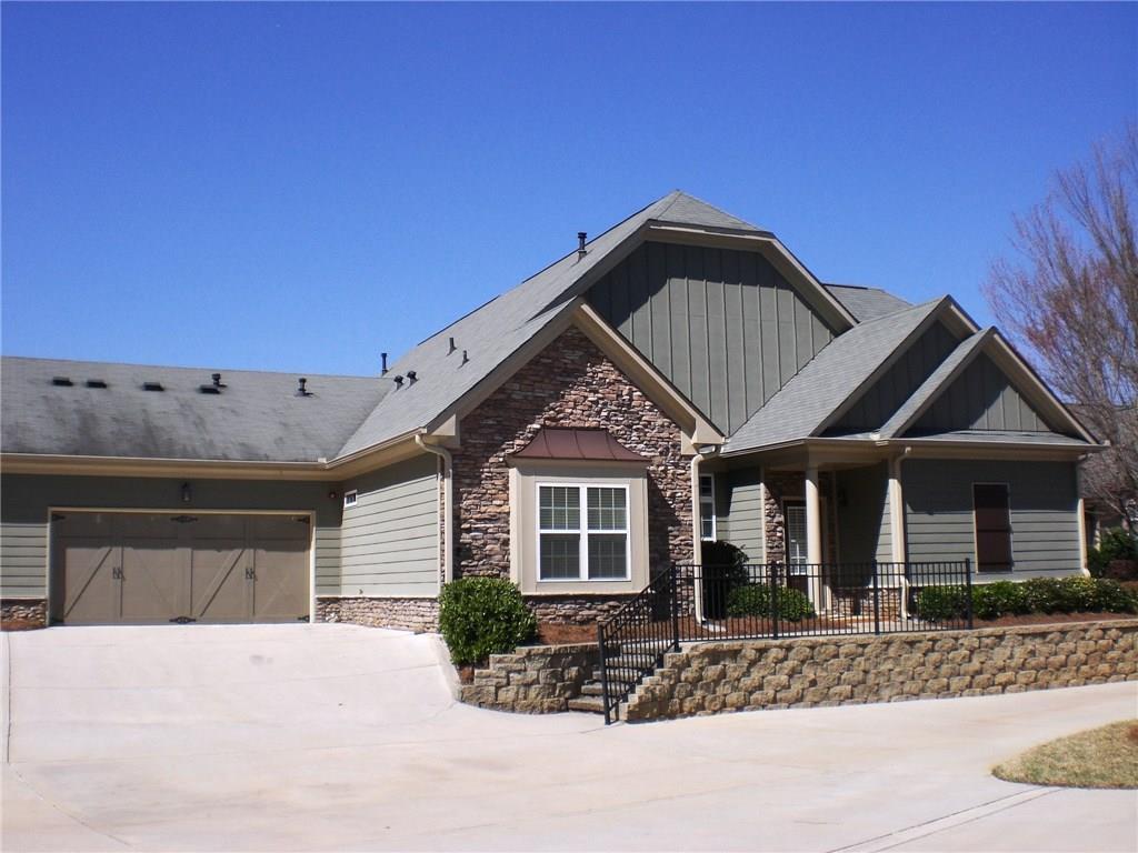 119 Glens Dr., Woodstock, GA 30188