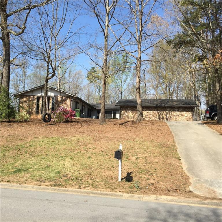 5742 Harbor Dr., Buford, GA 30518