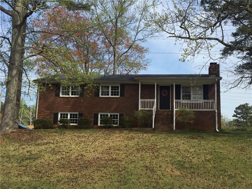 6669 Forestdale Ln., Douglasville, GA 30135