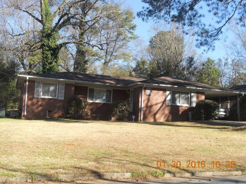 2893 Heather Dr., East Point, GA 30344