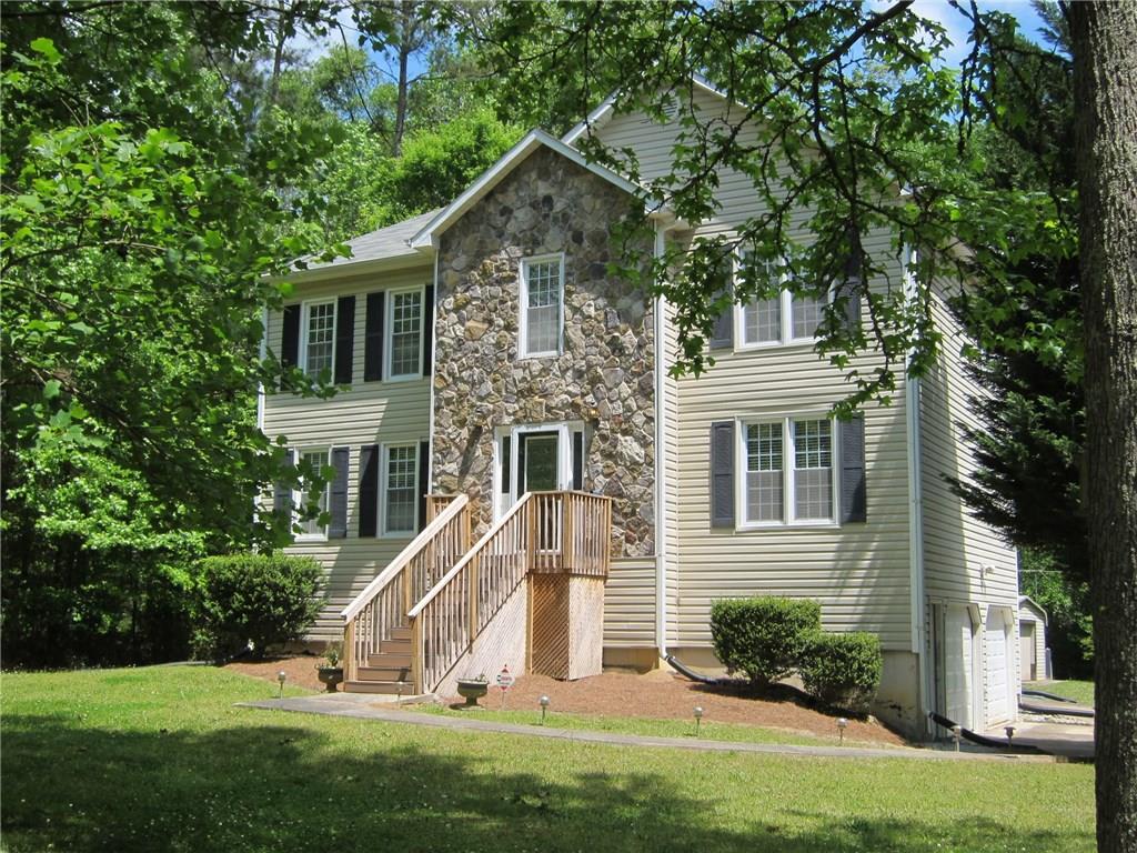 585 Oberlochen Way, Douglasville, GA 30134