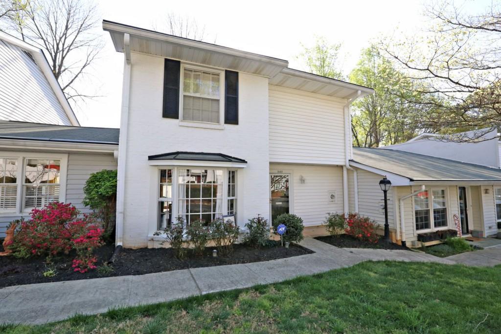 1449 Hampton Glen Ct., Decatur, GA 30033