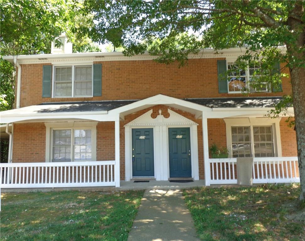 507 Whitehall Ln., Lawrenceville, GA 30046