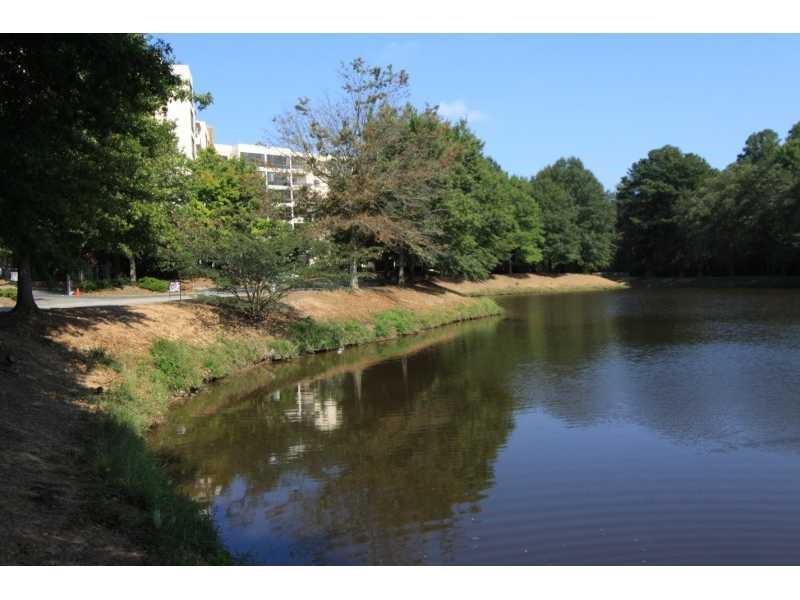 1800 Clairmont Lake #308, Decatur, GA 30033