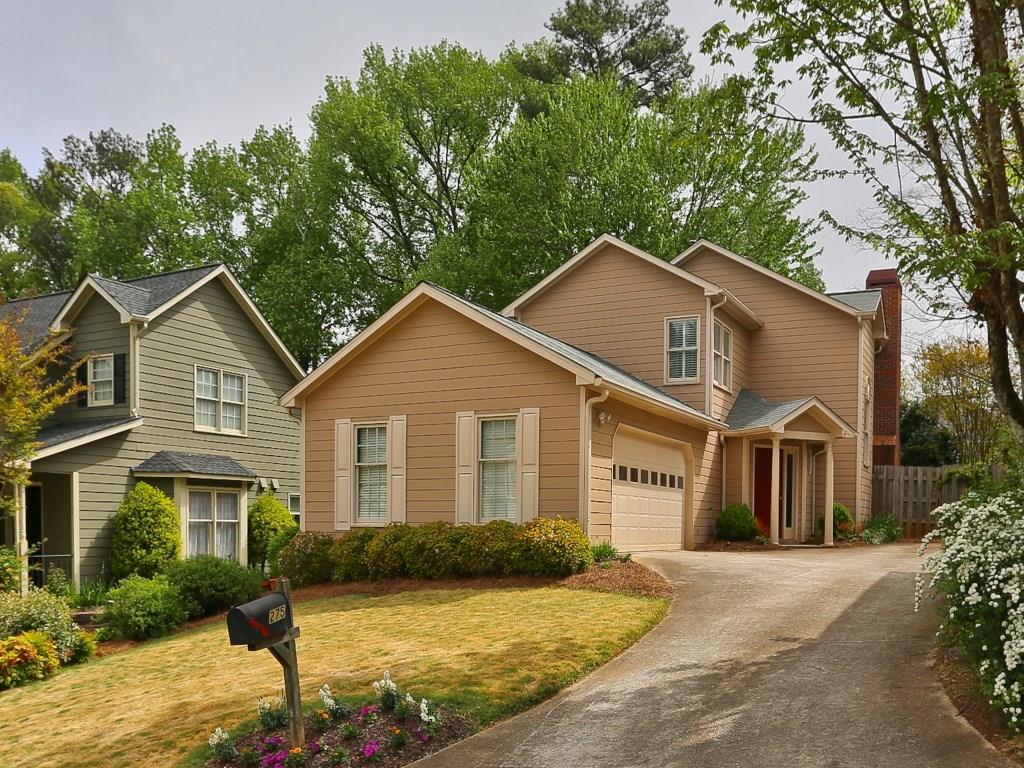 275 Somerlane Pl., Avondale Estates, GA 30002