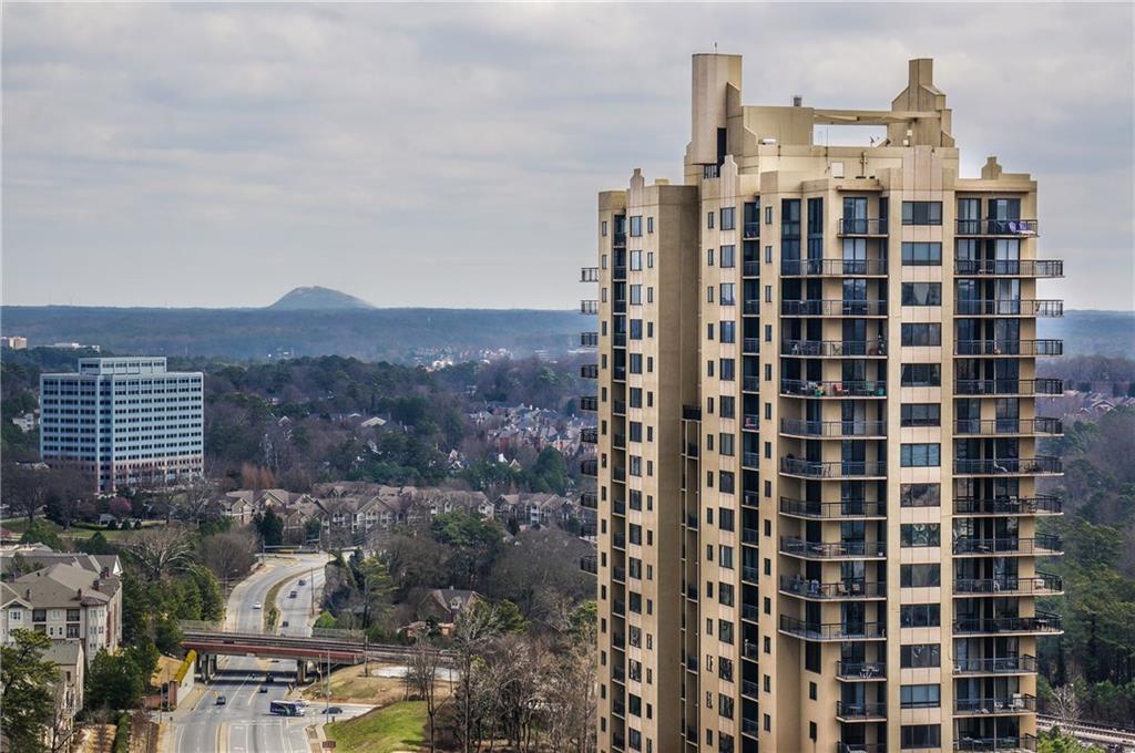 3481 Lakeside Dr. #2504, Atlanta, GA 30326