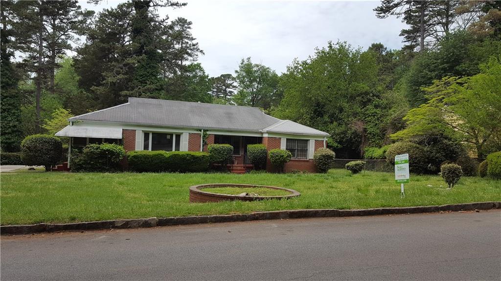 1249 Oldfield Rd., Decatur, GA 30030