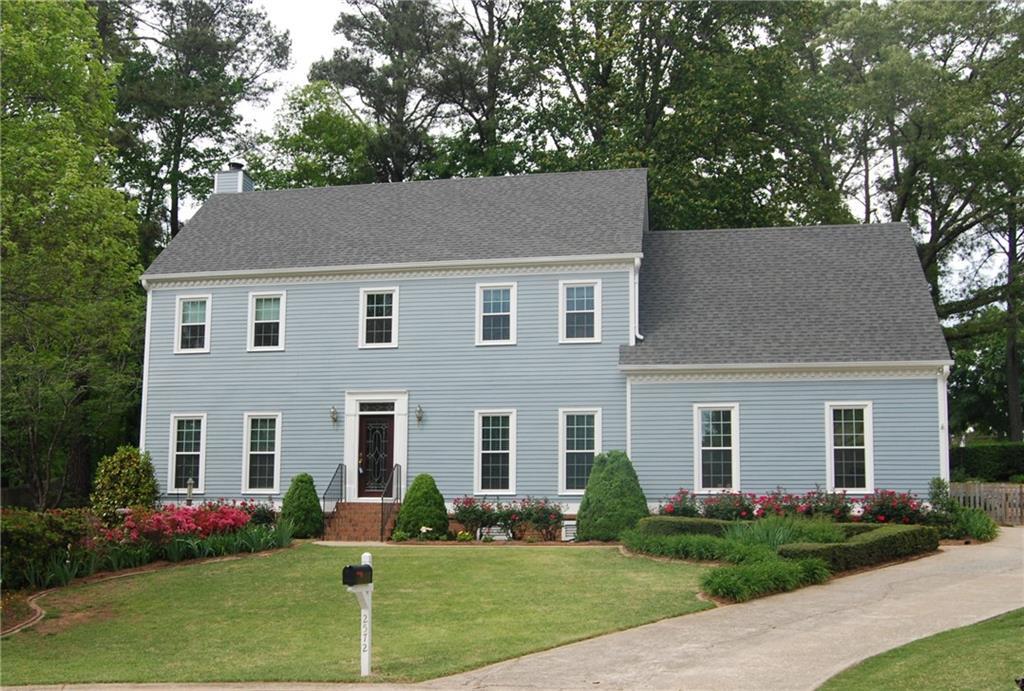 2572 Hollycreek Dr., Marietta, GA 30062