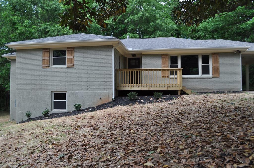 1926 Mary Lou Ln., Atlanta, GA 30316