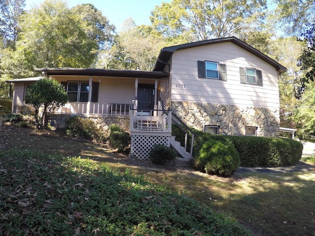 2077 Lake Sorrento Dr., Conyers, GA 30012