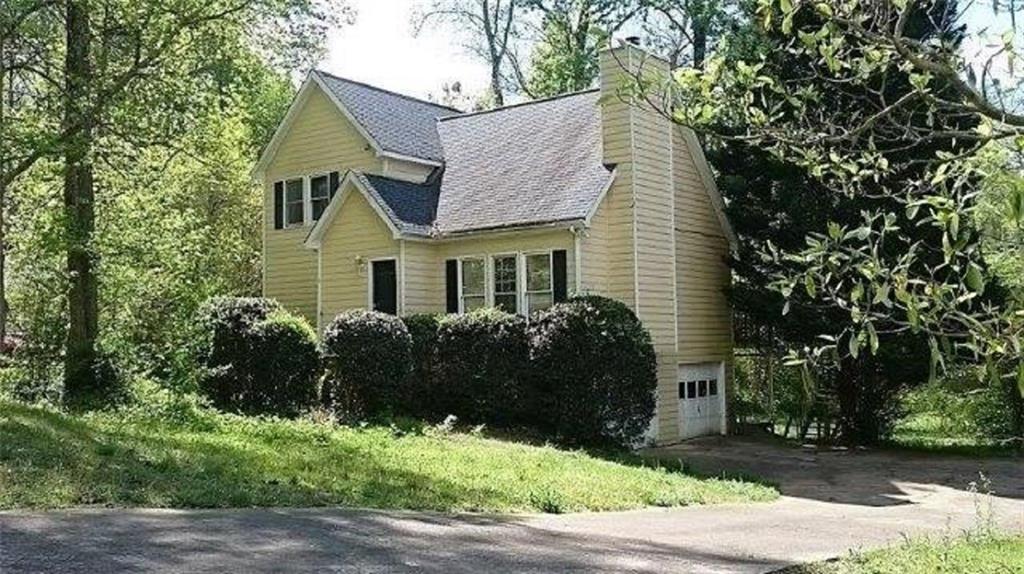 105 Remington Ct., Woodstock, GA 30188