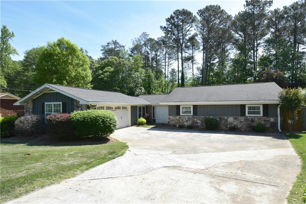 4037 Plantation Dr., Marietta, GA 30062