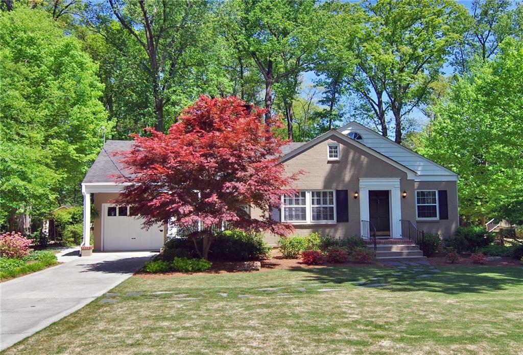 2052 Edinburgh Ter., Atlanta, GA 30307